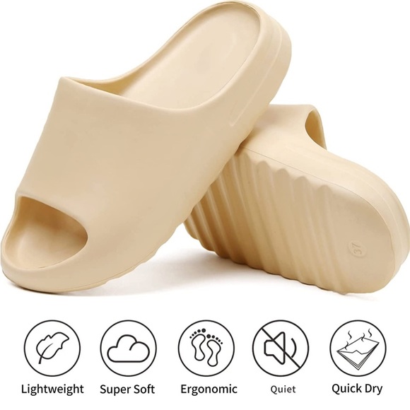 Unisex Pillow Slide Slippers - Picture 5 of 10